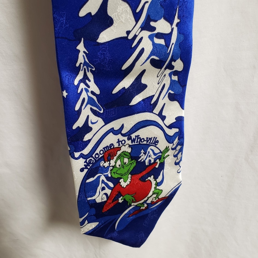The Grinch Mens Silk Necktie Welcome to Who-ville